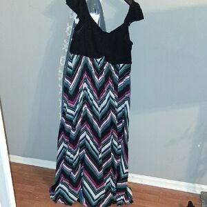 Torrid Chevron Print Maxi Dress With Pockets
